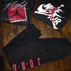 Boys nike jordan lot size large